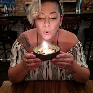 Meet your Posher, Robyn